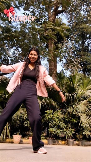 Shreya🎀 on Instagram: "Oops moments only☝🏼"