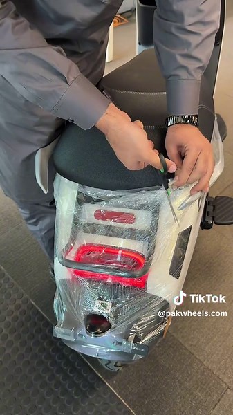 OKLA Omigo Unwrapping Experience and Review