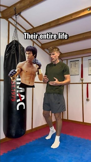 Bodybuilder VS martial artist?