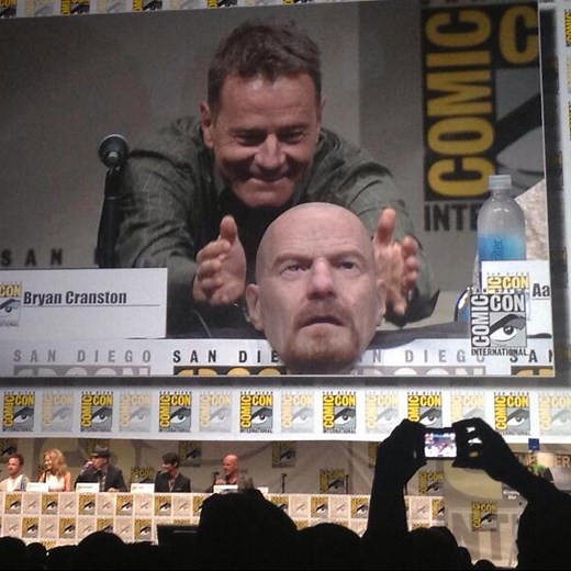 Breaking Bad's Bryan Cranston Wears Heisenberg Mask to Disguise Himself on Crowded Comic-Con Floor