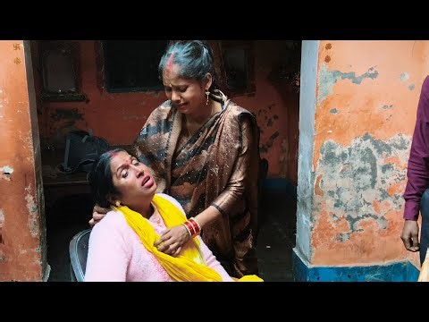 Nawabganj _चोरों ने दो बंद घरों को बनाया निशाना, नकदी व कीमती सामान लेकर फरार।