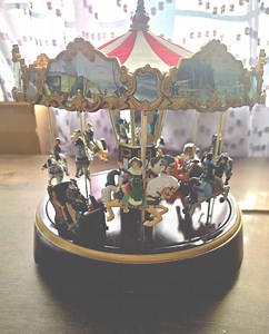 Grand Carousel – A Musical Masterpiece for Every Season - Etsy