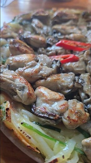 비주얼 압도! 굴 러버들 성지순례 필수인 안성 한옥 굴요리 찐맛집