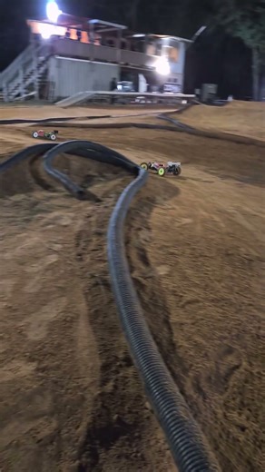 Mixed Truggy Weekend Bash. #1/8 truggy #1/8 truggy race #rc truggy