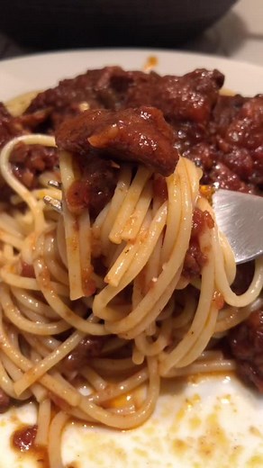 Greek Braised Beef Stew with Spaghetti Recipe
