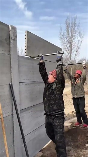 Readymade Boundary Wall Installation#Construction #BoundaryWall #PrecastWall #CivilEngineering