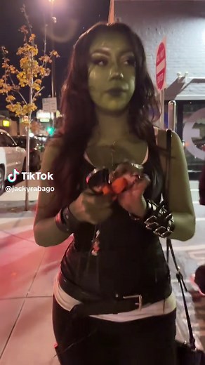 Gamora Halloween Costume Ideas from Guardians of the Galaxy