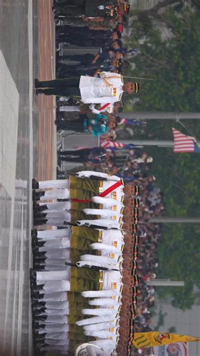 7.2K views · 20 reactions | Semangat kemerdekaan mengajar kita tentang kejujuran, kebersamaan dan keyakinan untuk terus melangkah ke hadapan. Nilai yang sama kami junjung di CARSOME dalam setiap perjalanan bersama pelanggan. Selamat Hari Merdeka #CARSOME #Merdeka2025 #JenamaTempatan #RakyatDisantuni | CARSOME Malaysia | Facebook