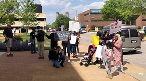 Some parents upset SLPS is turning Dunbar Elementary into virtual school