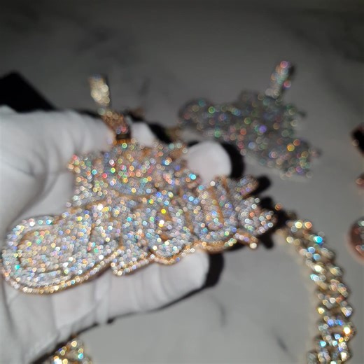 Custom pendants - 50% OFF today. Design your piece in 5 minutes. | IceClique Jewelry