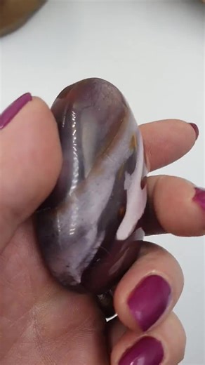 Large Mookaite Jasper Palm Stone: Meditation Reiki Crystal (75g - Etsy UK