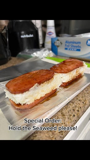 Never made Spam Musubi before, so thanks to my sister @goodnessgracious25 for showing me how to make them and for educating me on the origins of SPAM…E iloa ai le Spam aecle iloa le originator? Ok, let me share with yall, bit Im sure you already know tho! 😂😂😂 #SPAM #musubi #auntyjane #Fyp #foryoupage #Samoantiktok #Seneuefa #cooking