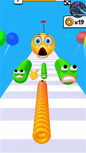 Big VS Medium VS Small.Slither Runner Gameplay.#games #gaming #13million #fyp #funny #100kviews