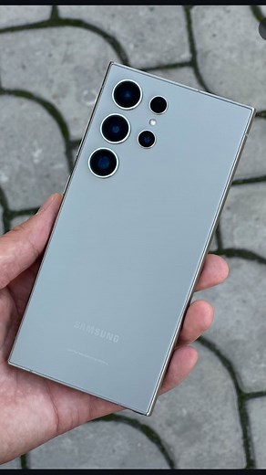 8.3K views · 18 reactions | Samsung galaxy S24 ultra 2024 ka model mobile  .......... .......... .......... #instaggamrel #trendingreels #tnntatrrendingrels #instagram #viralreels #samsunggalaxy #s24ultra #s25ultra | Viks24ultrazoomingai | Facebook