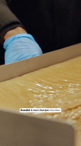 'Tis the season for FREE sweet treats! 😉 Handmade in small batches using 4 simple ingredients. | Brandini Toffee