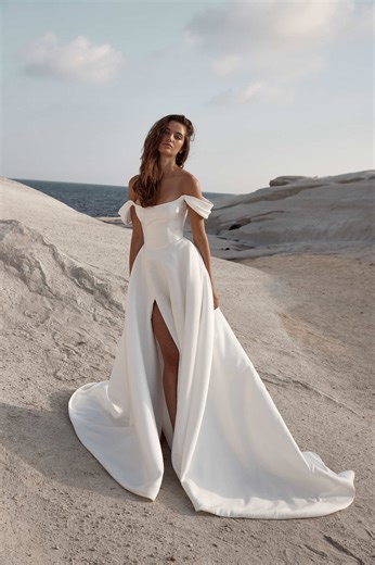 Willow & White: Your Dream Bridal Mini Dress