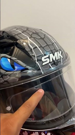 What is pinlock visor in helmet ??