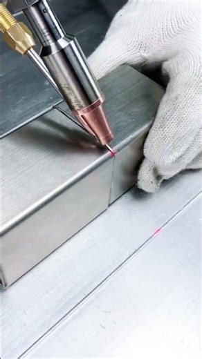 Ισχυρη συγκολληση και κοπη