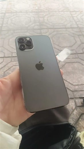 iPhone 12 pro 256 GB giá 5800k ship toàn quốc Zalo 038 879 2574