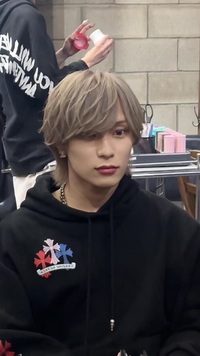 #ヘアメイク #歌舞伎町ホスト #ホストセット #メンズヘア #メンズセット #ホストヘアメ #セットサロン #ヘアセット #歌舞伎町ヘアメイク #かっこいい髪型 #hairstyle #イケメン