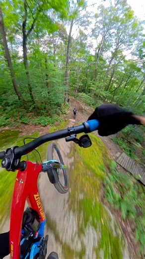 L’«Attache-ta-tuques» à Plein air Sutton, c’est un vrai défi à cocher sur ta liste cet été #mtb