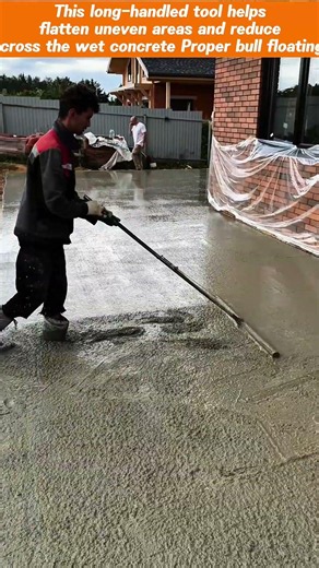 HOW TO LEVEL FRESH CONCRETE: Concrete Bull Float Technique for a Smooth, Even Surface #shorts