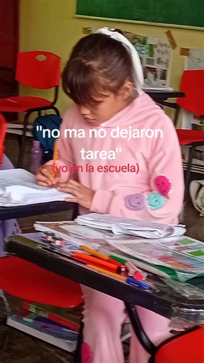 Videos de 🌷🫧🎀 (@desteni.perez) con “sonido original - Siempre brillando ⚡️”