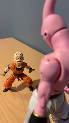 Epic Battle: Future Trunks vs Buu
