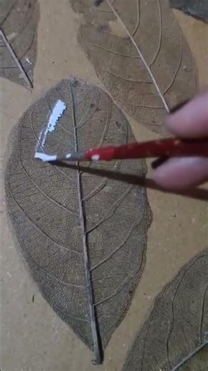 Simple DIY wall hanging using waste materials 🍃🍃।।#art #walhanging #cardboardcraft #artandcraft