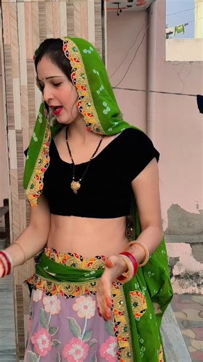 44K views · 898 reactions | Bane kala coat silaye song #newdancevideo #trendingreel #trendingsong #viralsong #viral #viralreel #viralvideo | Deepika Yadav | Facebook