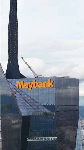 Merdeka 118 just got a new crown 👑✨