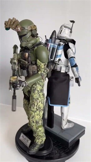 1/6 SCALE GALAC-TAC MILITARY CAPTAIN REX MASH UP