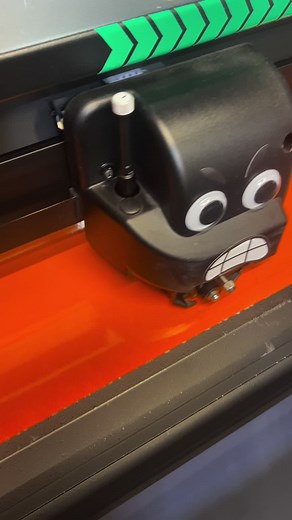 How the most awesome reflective flame kit available on the market is made! #reflectivestickers #bkdecals #brightknightdecals #stickers #sweethelmet #girlridersoftiktok #motorcyclesafety