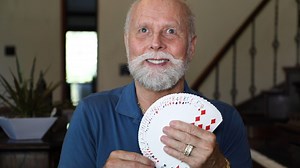 Blind Card Mechanic Inspires The World With His Astonishing Skills