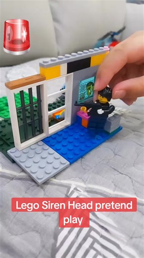 Lego Siren Head Pretend Play