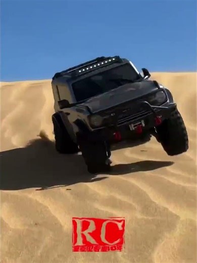 Wltoys 1/10 104020 upgraded version Dumbo remote control car with