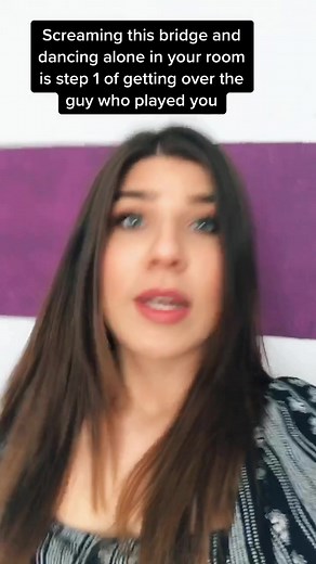 The Basic Blogger B*tch (@thebasicbloggerbitch)’s videos with original sound - user74006529086