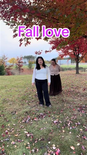 Classic Hmong song about falling in love with the classiest niam tsev in autumn 🤭🤭🤭 | Sheng Khang