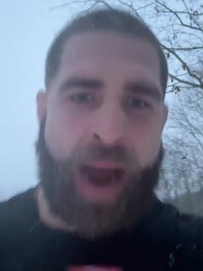 1.3K views · 82 reactions | When she gives you that gawk gawk 3000  | Fight Bros NZ | Facebook