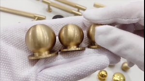 RZDEAL 4Pcs 1-1/8 Inch Round Solid Brass Pulls Antique Brass Cabinet Drawer Knobs Handles Modern Kitchen Handles Knobs