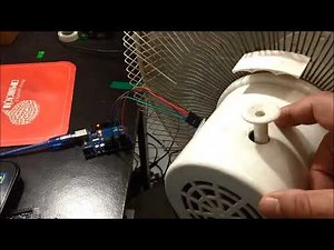 Arduino e ADXL 335 como elementos de analise vibratória.