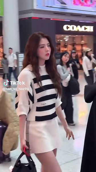 Edits and Aesthetic of Han So Hee