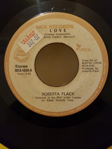 Roberta Flack - Love (Always Commands)