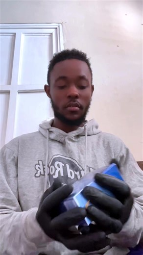 Videos de Hello dex Perfume 3131 (@hello.dex.perfume) con “Chopin Nocturne No. 2 Piano Mono - moshimo sound design”