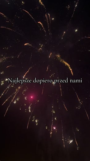 Filmy użytkownika 💪 (@nagranicyszlaku) z muzyką Fireworks Display Show (Firework New Year Years Eve 4th of July Explosion Exploding Noise Clip) [Sound Effect] - Finnolia Sound Effects