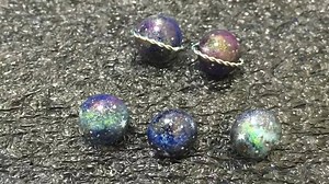 Jenny老師做星球耳環～ 我覺得有時候這個就好像做節目一樣 哈哈哈～ 我就會跟老師們一起做各式各樣的節目 我也是想要多點變化多點嘗試創新～ 也許不是每一篇妳的愛看 但我覺得這也是我自己 覺得很重要的售後服務的一環！！ www.gelovery.com #geloveryteach #geloveryjenny #星球耳環 | Gelovery沙龍級美妝第一品牌