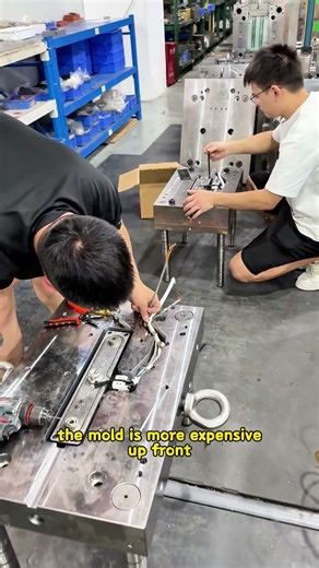 3 plate mold & hot runnerOutput determination answer