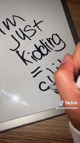 ASMR: Let me know what Arabic words you guys want to learn next! #asmr #arabic #arabicasmr #asmr_sleep #asmr_tingles