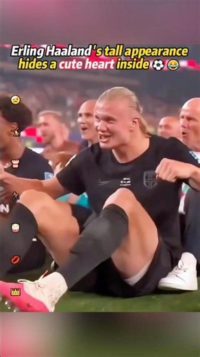 Erling Haaland’s tall appearance hides a cute heart inside ⚽😂 #funnyvideo#ErlingHaaland#WorldCup#f