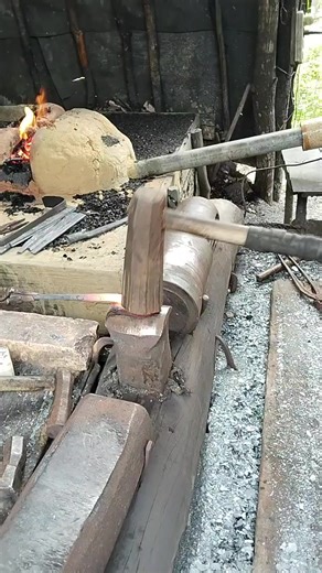Exploring the Art of Traditional Blacksmithing